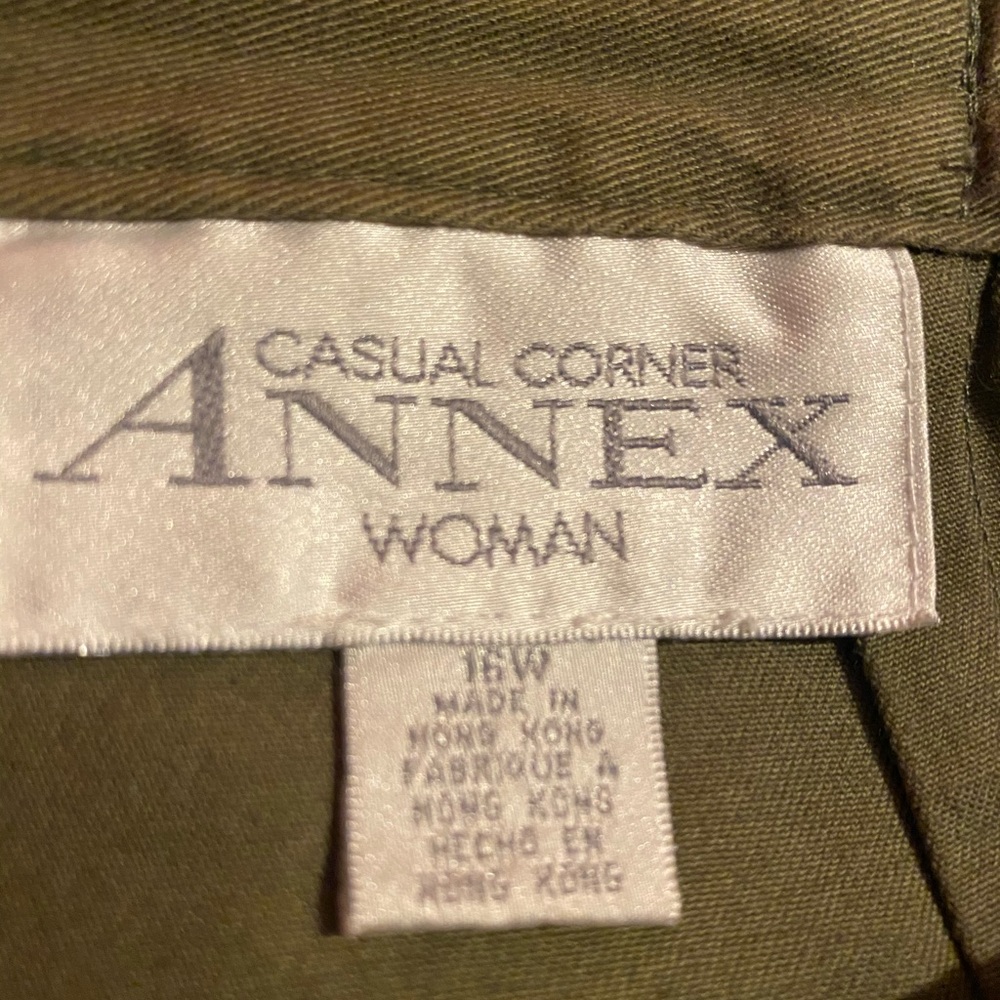 Skirt - Picture 5 of 8